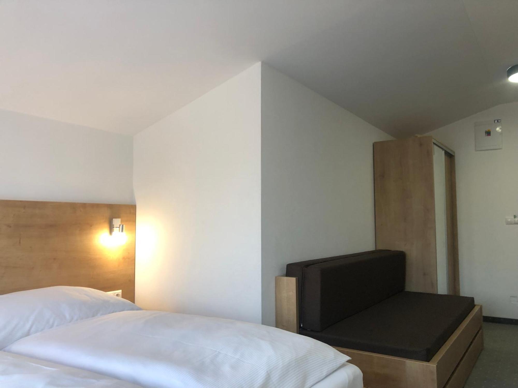 Berg Liptov Hotel Lipótszentmiklós Kültér fotó