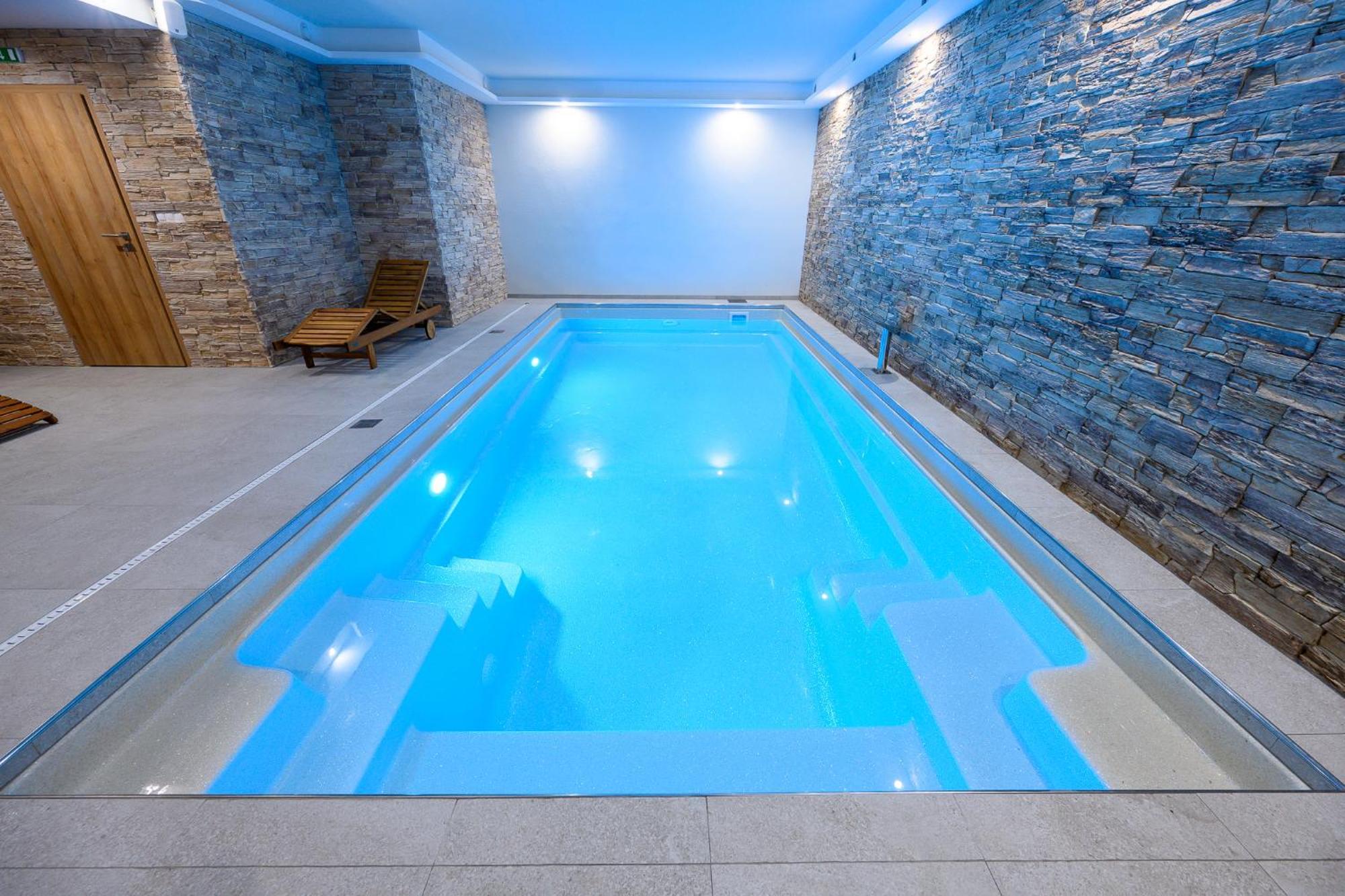 Berg Liptov Hotel Lipótszentmiklós Kültér fotó